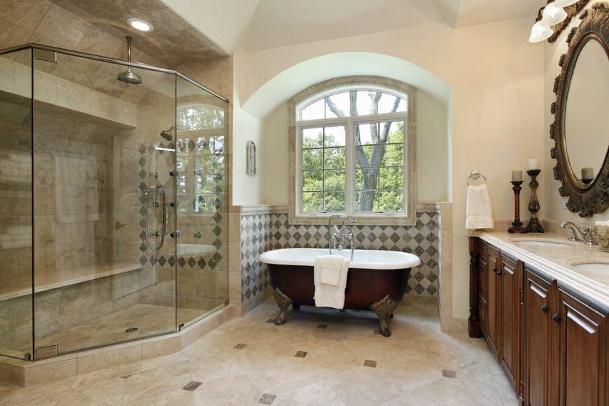 33 Relaxing Clawfoot Bathroom Tub Ideas (Photos)