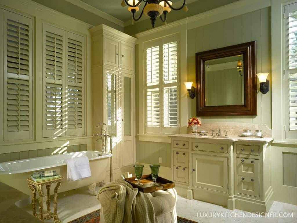 45 Country-Style Primary Bathroom Ideas (Photos)