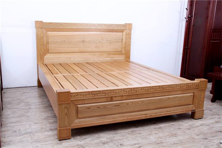 Common Materials of Solid Wood Bed